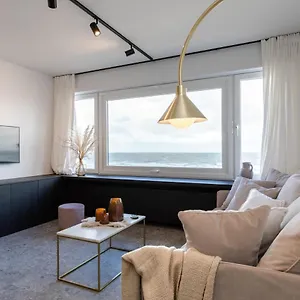 Appartement Modern Design Flat With A Stunning View Over, Oostende