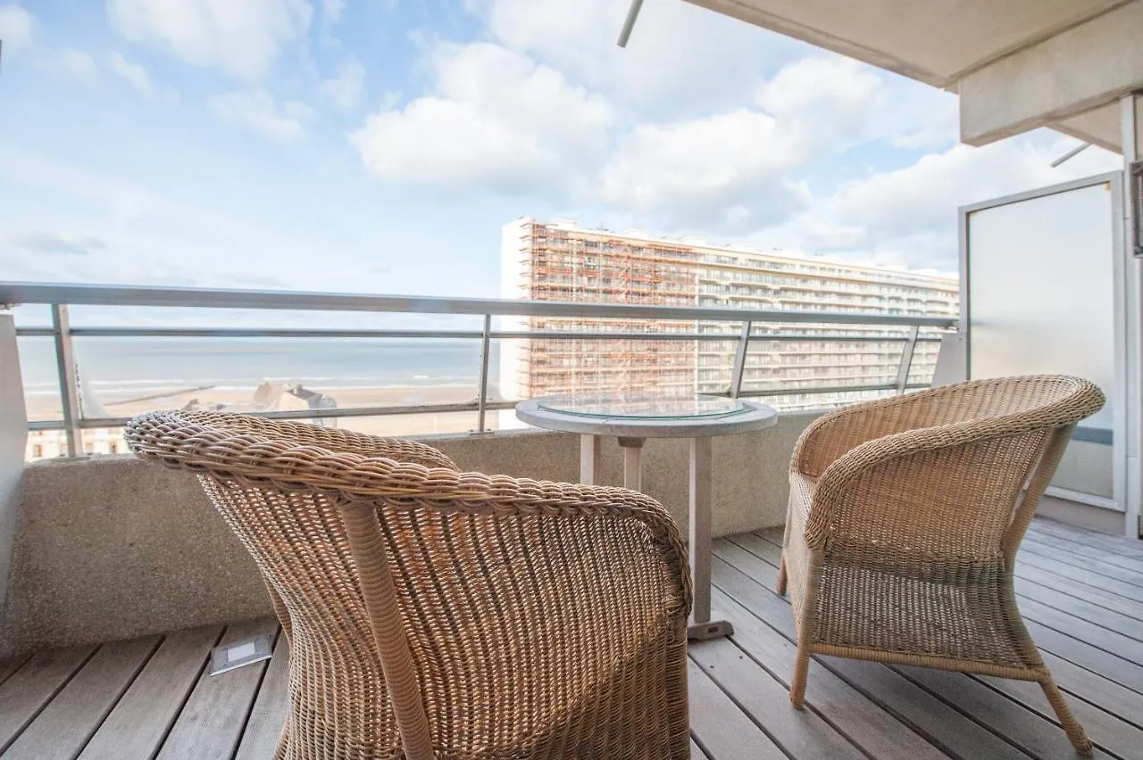 Royal Suite Ascot Ostend 0*,  Belgium