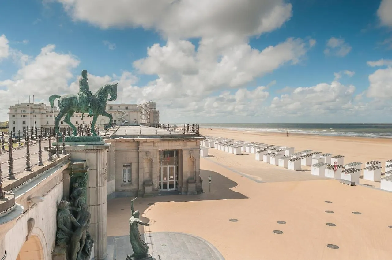 Royal Suite Ascot Ostend Apartment